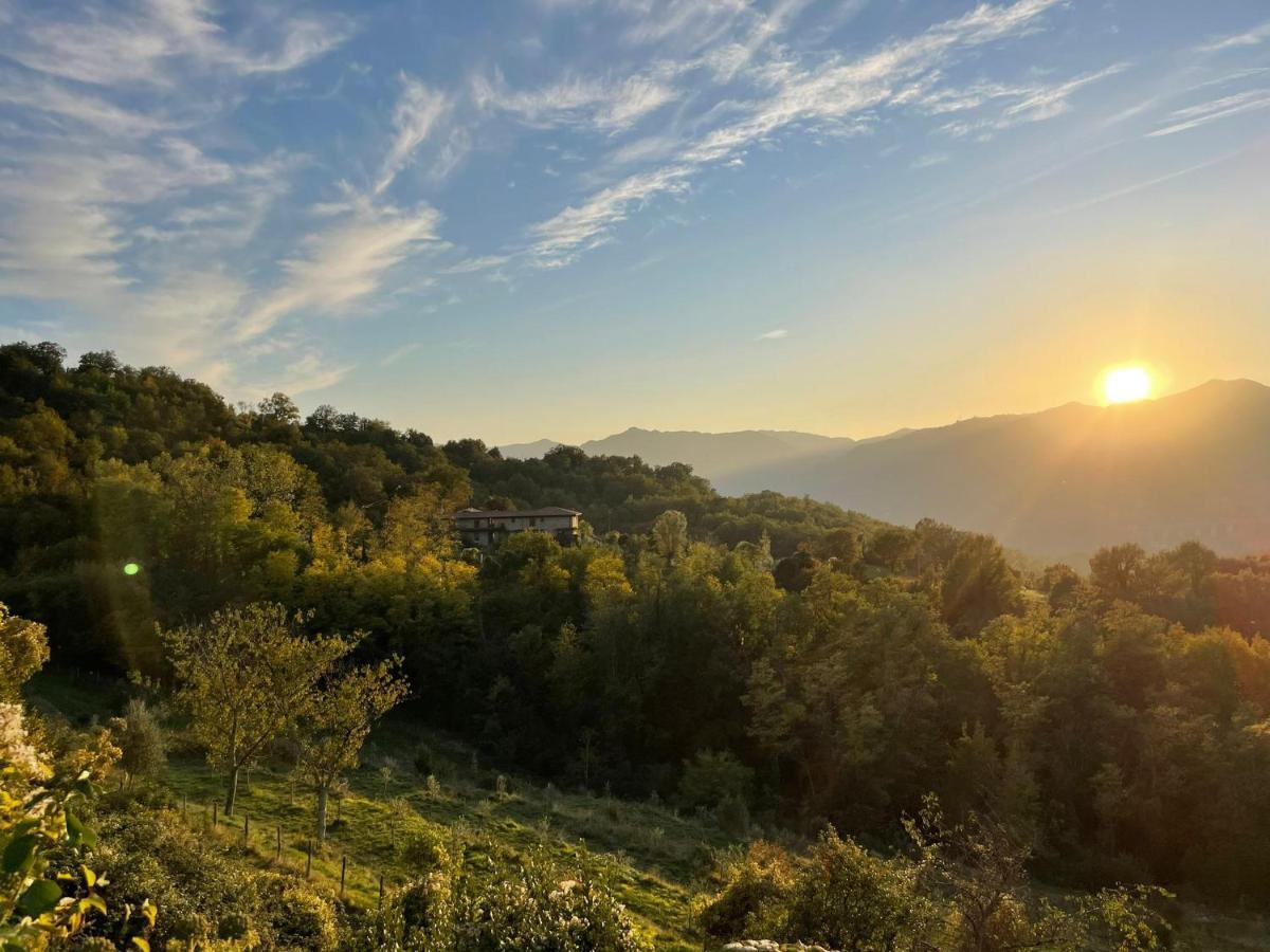 Hotel Podere Conti Filattiera Екстериор снимка