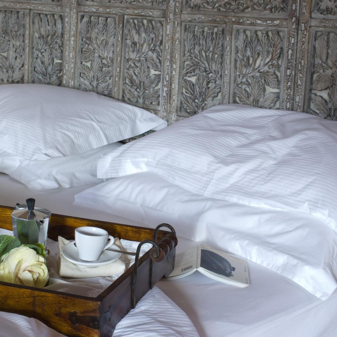 Hotel Podere Conti Filattiera Екстериор снимка